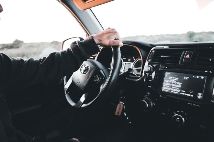 Many people value hands-on technology rather than advanced driver-assistance systems and don’t like passenger display screens, deeming them unnecessary and hard to use. - Pexels/Erik McIean