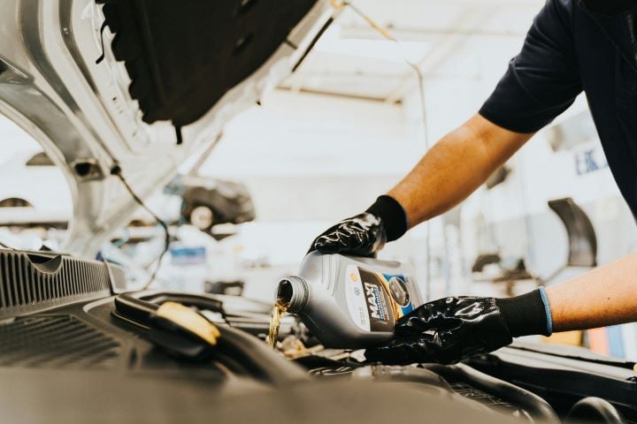 Customer satisfaction grows significantly when recall repair work is combined with regular maintenance to save them time. - Pexels/Daniel Andraski